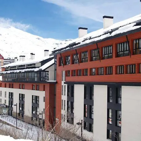 Snow Paradise Gorbea Junto Al Telecabina Parking Gratis * Serra Nevada